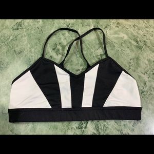 Alo yoga sports bra